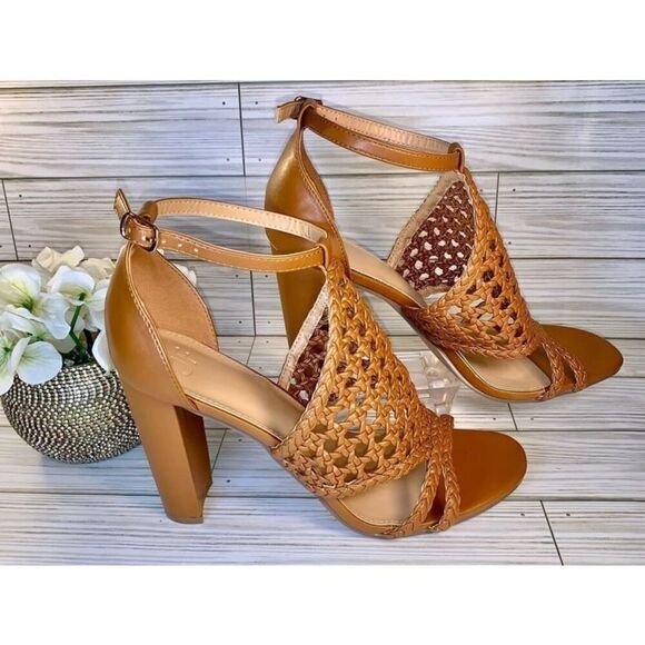JustFab Lorelai Caged Camel Womens Sandal Heels Size :10 - Picture 10 of 12